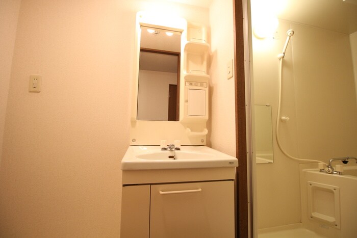 物件内観写真10　(洗面)