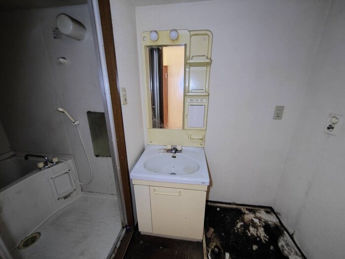 物件内観写真14　(洗面)