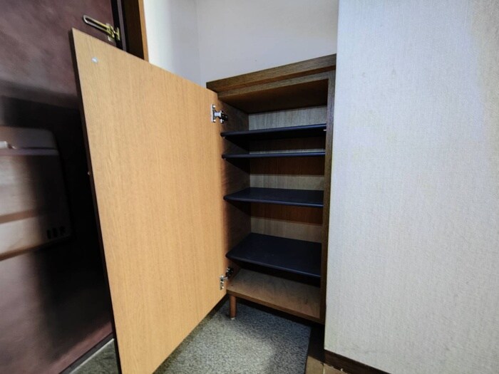 物件内観写真16　(靴箱)
