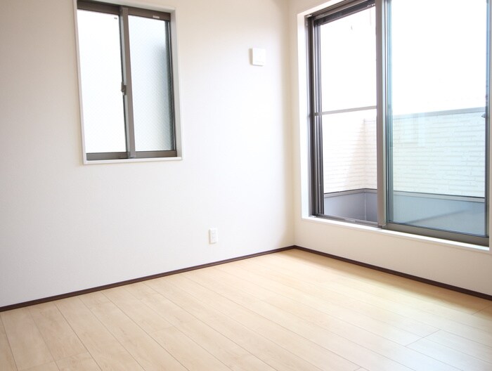 物件内観写真14　(内観写真)