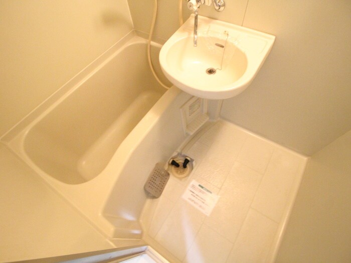 物件内観写真12　(バス／シャワールーム等)