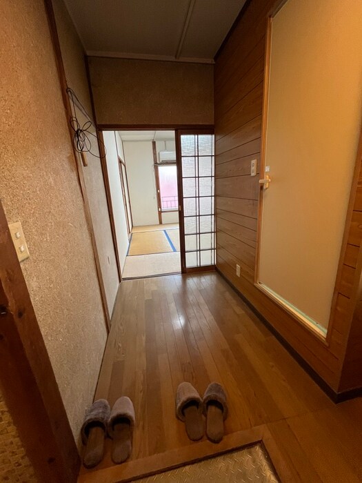 物件内観写真8　(廊下)