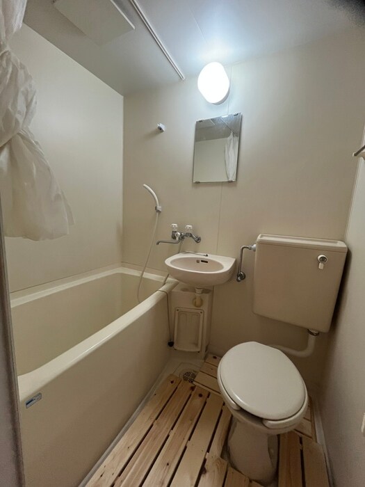 物件内観写真10　(バス／シャワールーム等)