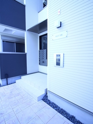 WEST名駅外観写真
