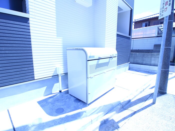 物件外観写真6　(建物設備)