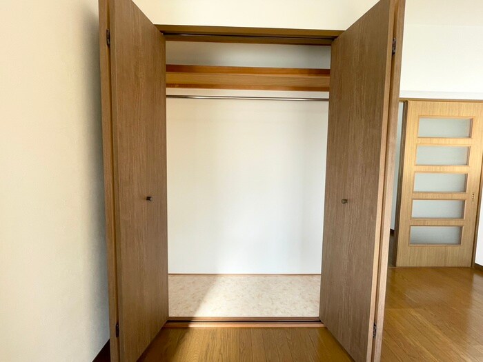 物件内観写真13　(収納)