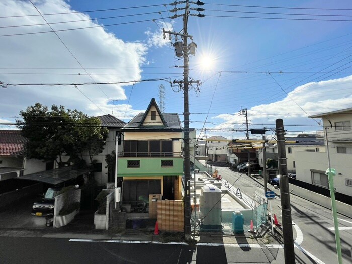 物件内観写真15　(室内からの展望)