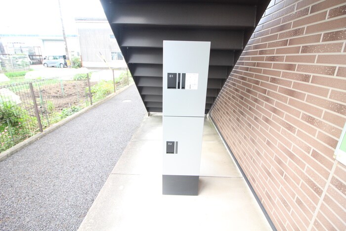 物件外観写真6　(建物設備)