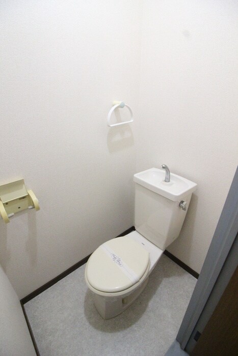 物件内観写真18　(トイレ)