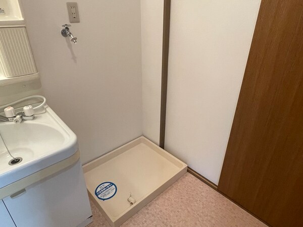 洗濯機置場