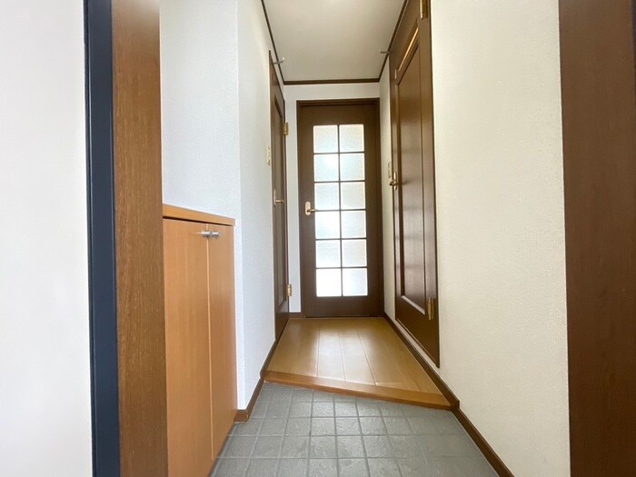 物件内観写真20　(廊下)