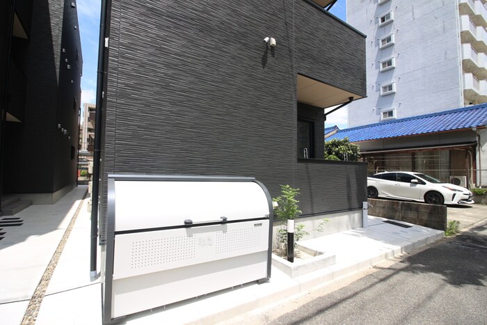 物件外観写真5　(駐輪場)