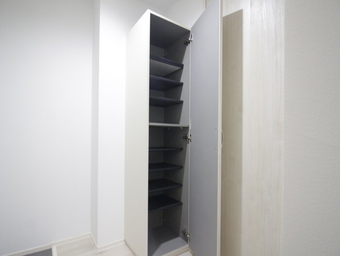 物件内観写真16　(靴箱)