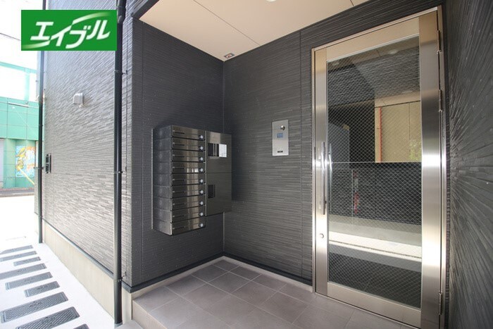 物件外観写真3　(建物設備)