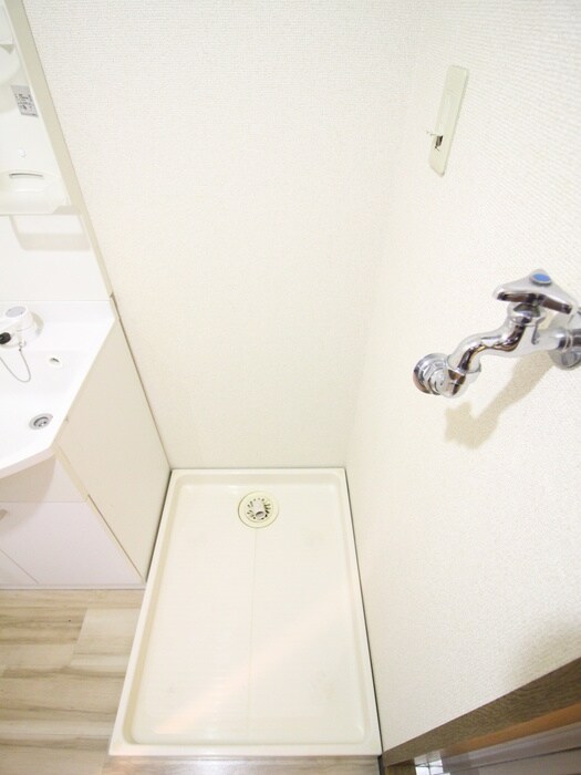 物件内観写真20　(洗濯機置場)