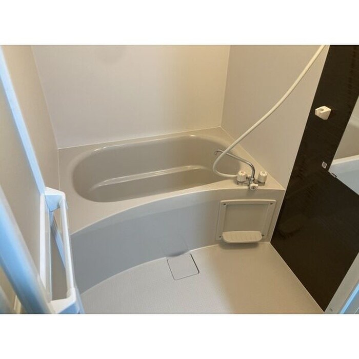 物件内観写真10　(バス／シャワールーム等)