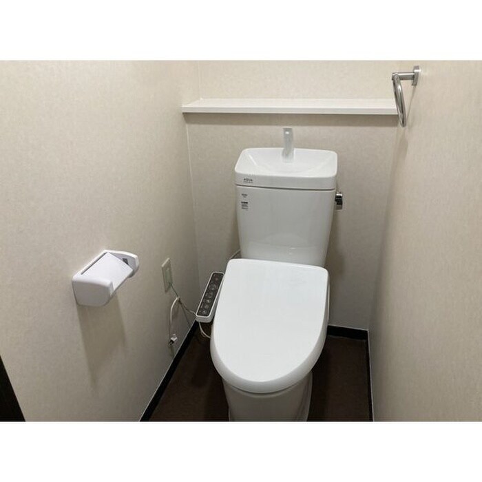 物件内観写真11　(トイレ)