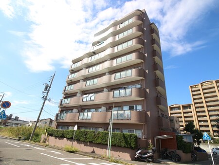 ベルルージュ上社外観写真