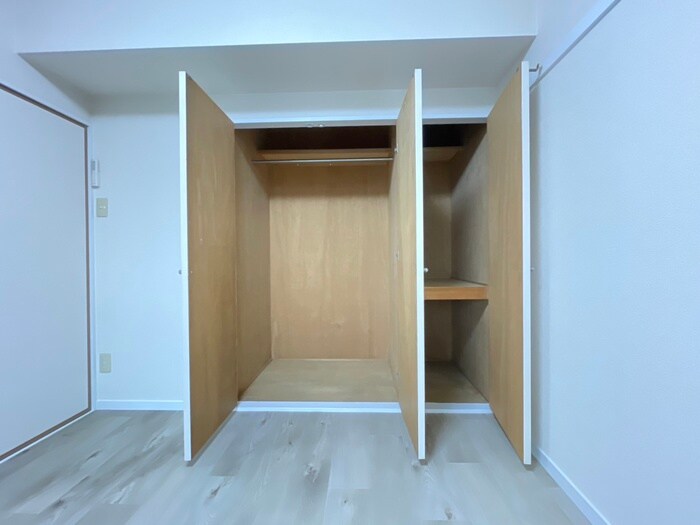 物件内観写真9　(収納)