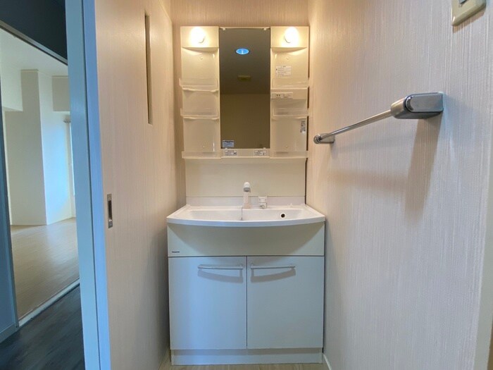 物件内観写真14　(洗面)