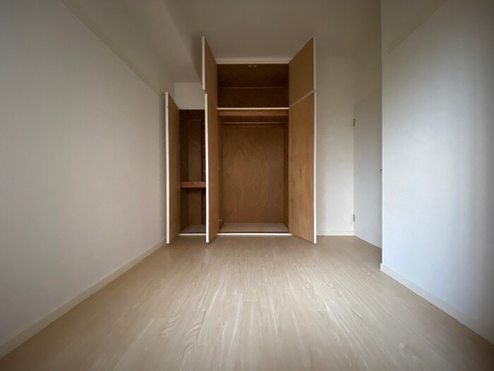 物件内観写真18　(居室)