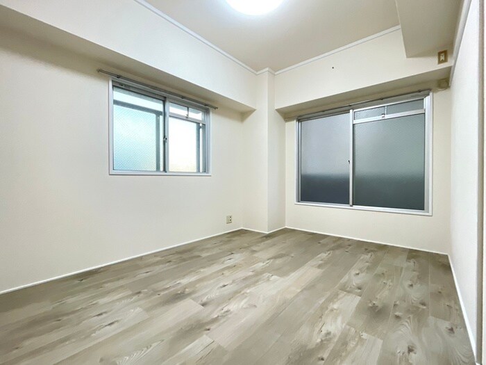 物件内観写真18　(居室)