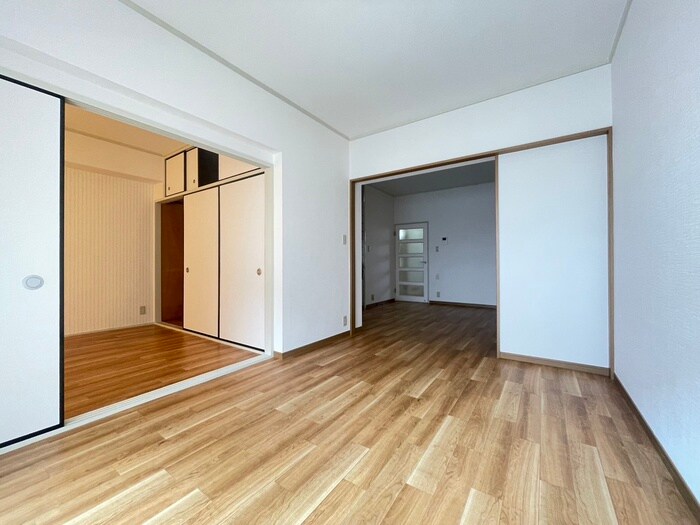 物件内観写真8　(居室)