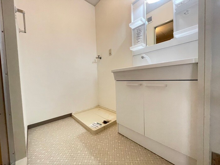 物件内観写真12　(洗面)