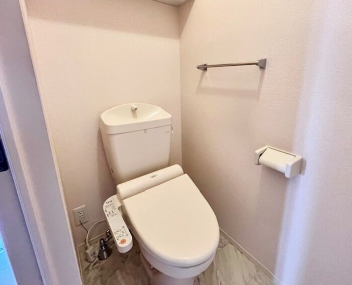 物件内観写真7　(トイレ)