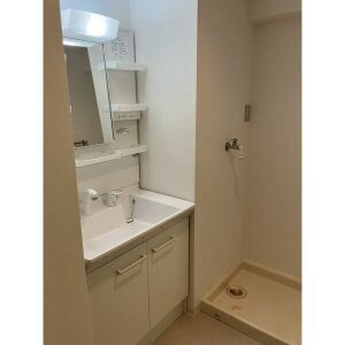 物件内観写真11　(洗面)