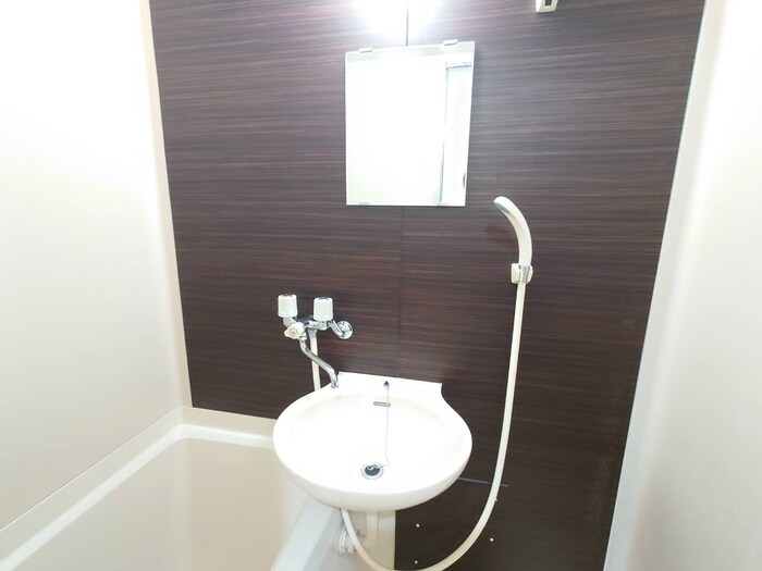 物件内観写真10　(洗面)