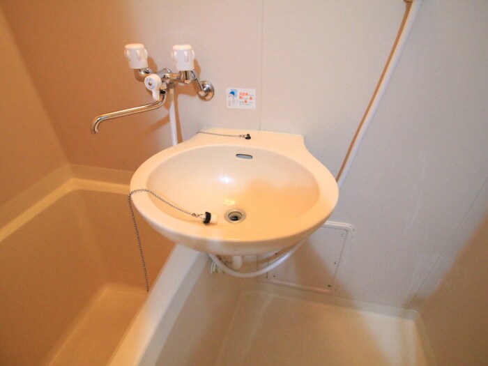 物件内観写真10　(洗面)