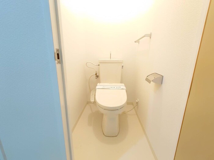 物件内観写真11　(トイレ)