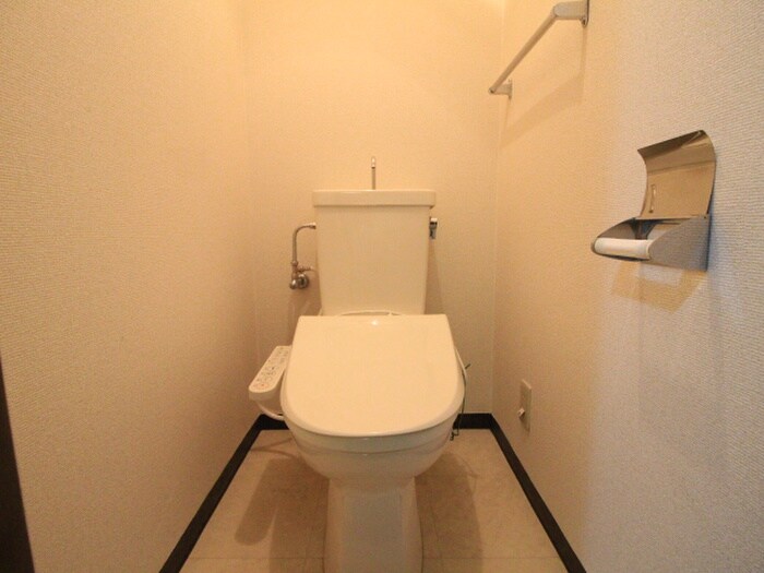 物件内観写真11　(トイレ)