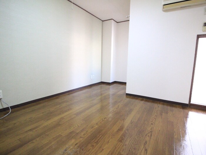 物件内観写真13　(居室)