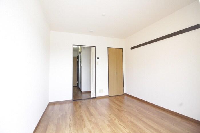 物件内観写真18　(居室)