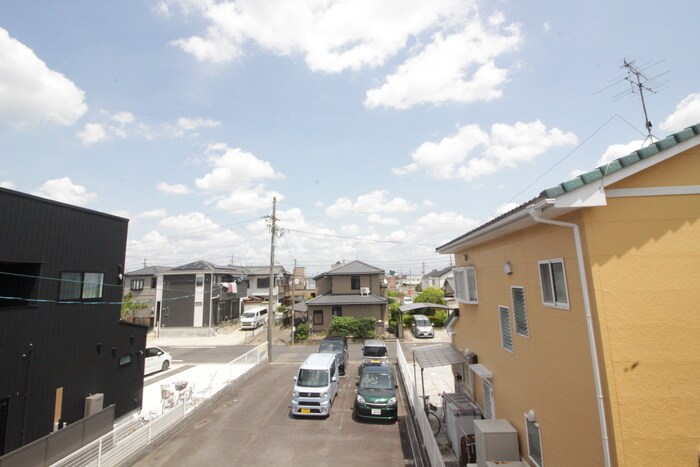 物件内観写真21　(室内からの展望)