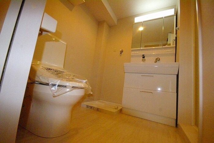 物件内観写真13　(トイレ)