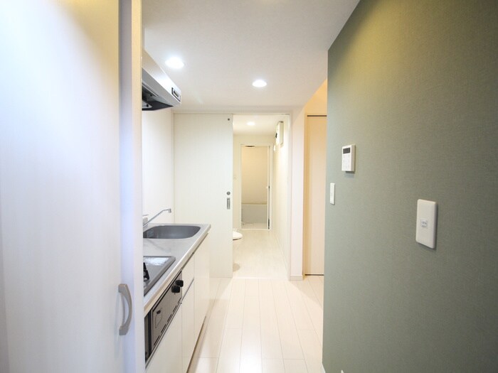 物件内観写真18　(廊下)