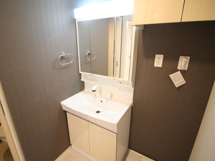 物件内観写真13　(洗面)