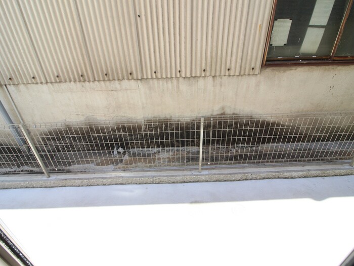 物件内観写真16　(室内からの展望)