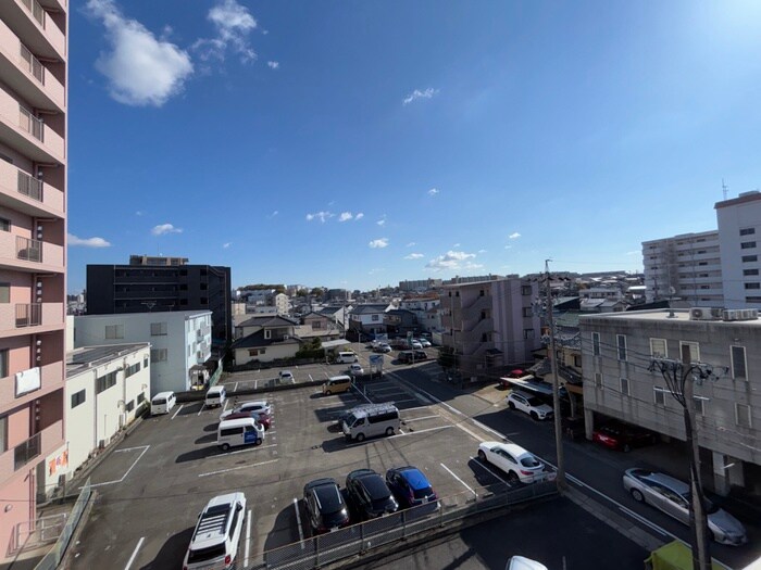 KANZA野並の室内からの展望