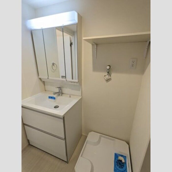 物件内観写真11　(洗面)