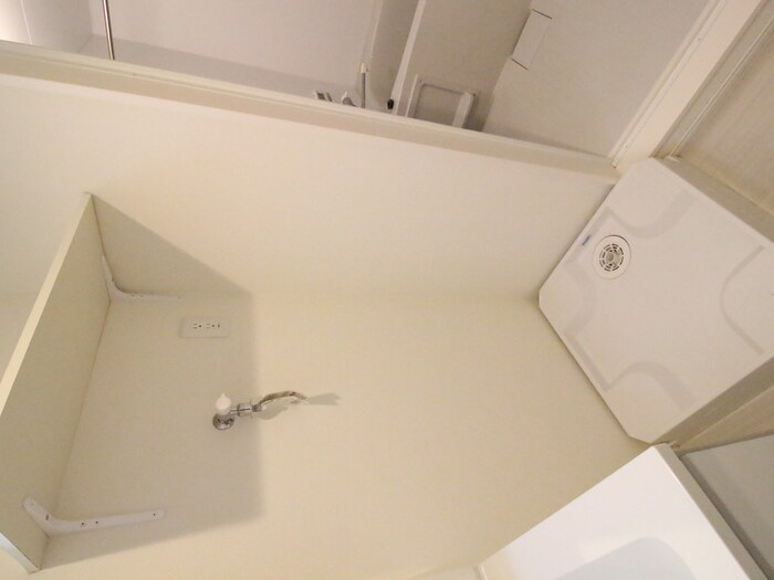 物件内観写真19　(洗濯機置場)