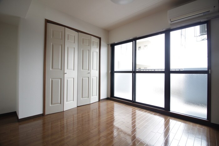 物件内観写真14　(居室)