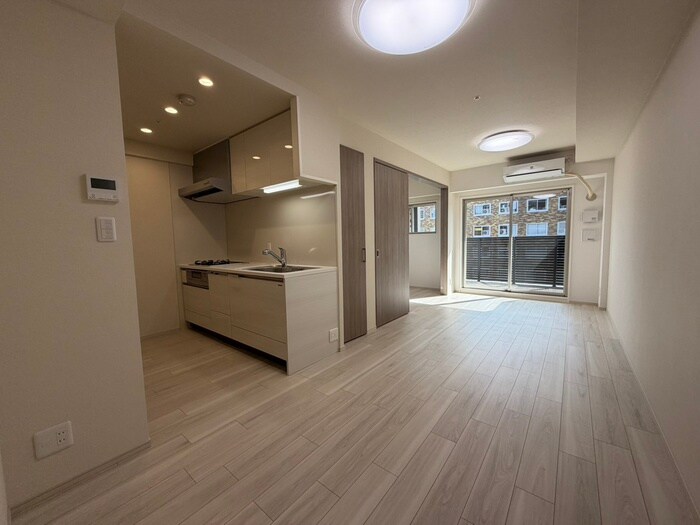 物件内観写真9　(居室)