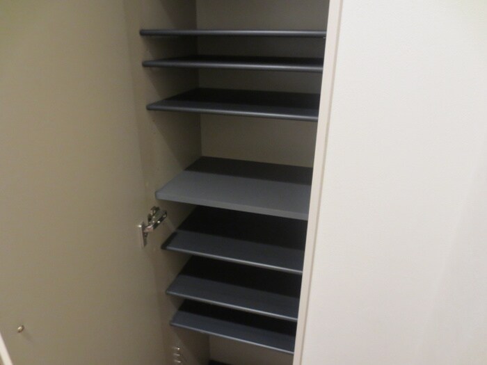 物件内観写真17　(靴箱)