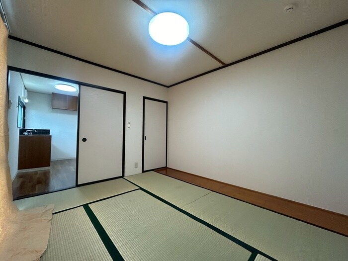 物件内観写真14　(居室)