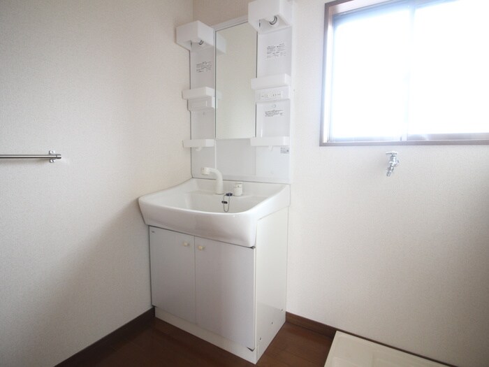 物件内観写真16　(洗面)