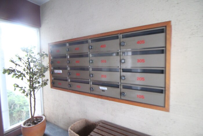 物件外観写真4　(建物設備)